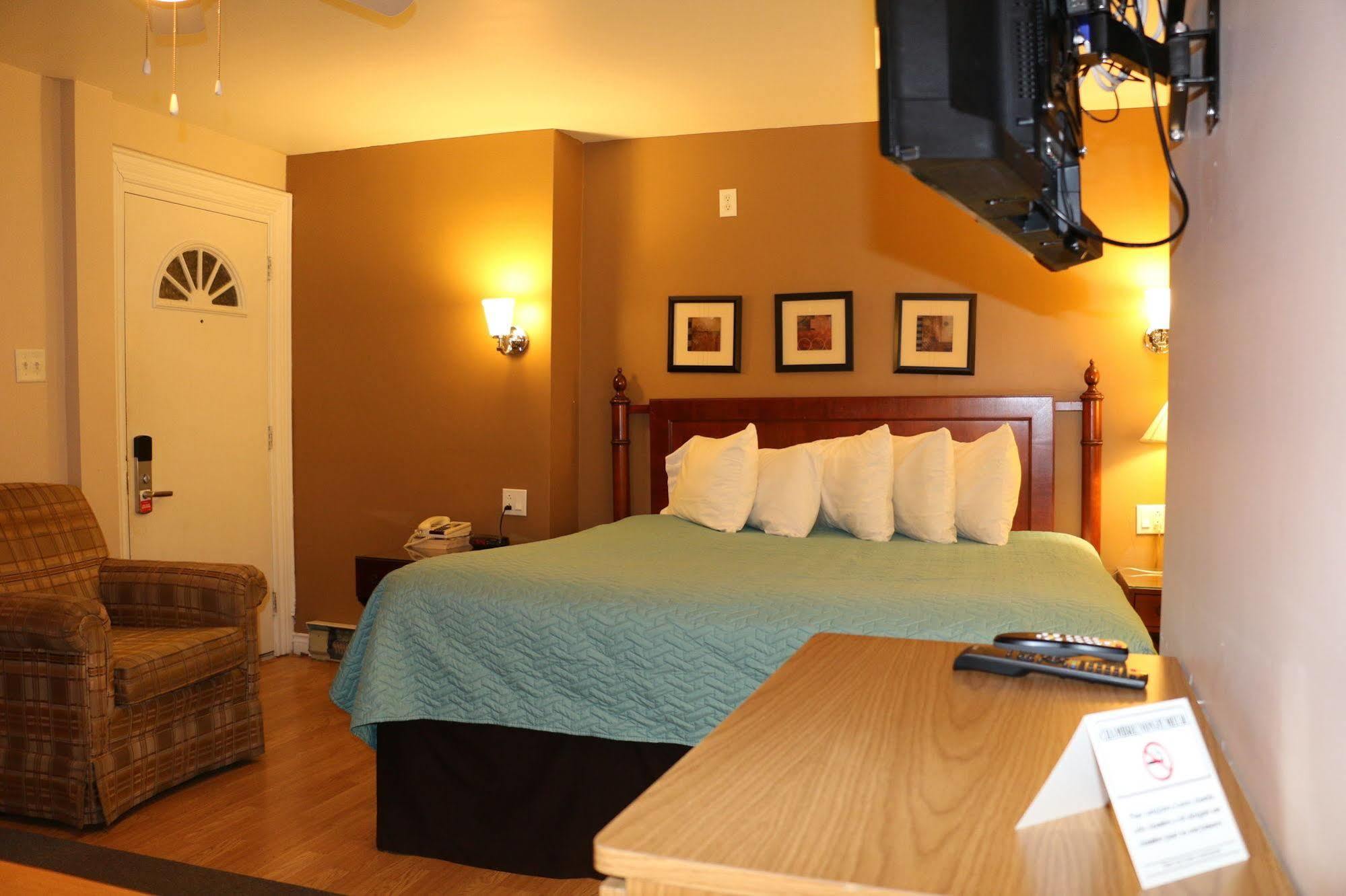 Midtown Motel & Suites Moncton Exteriör bild