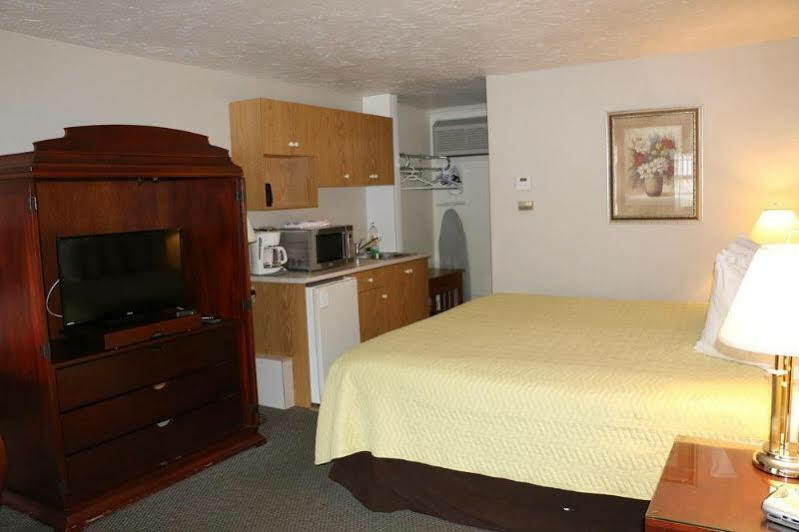 Midtown Motel & Suites Moncton Exteriör bild